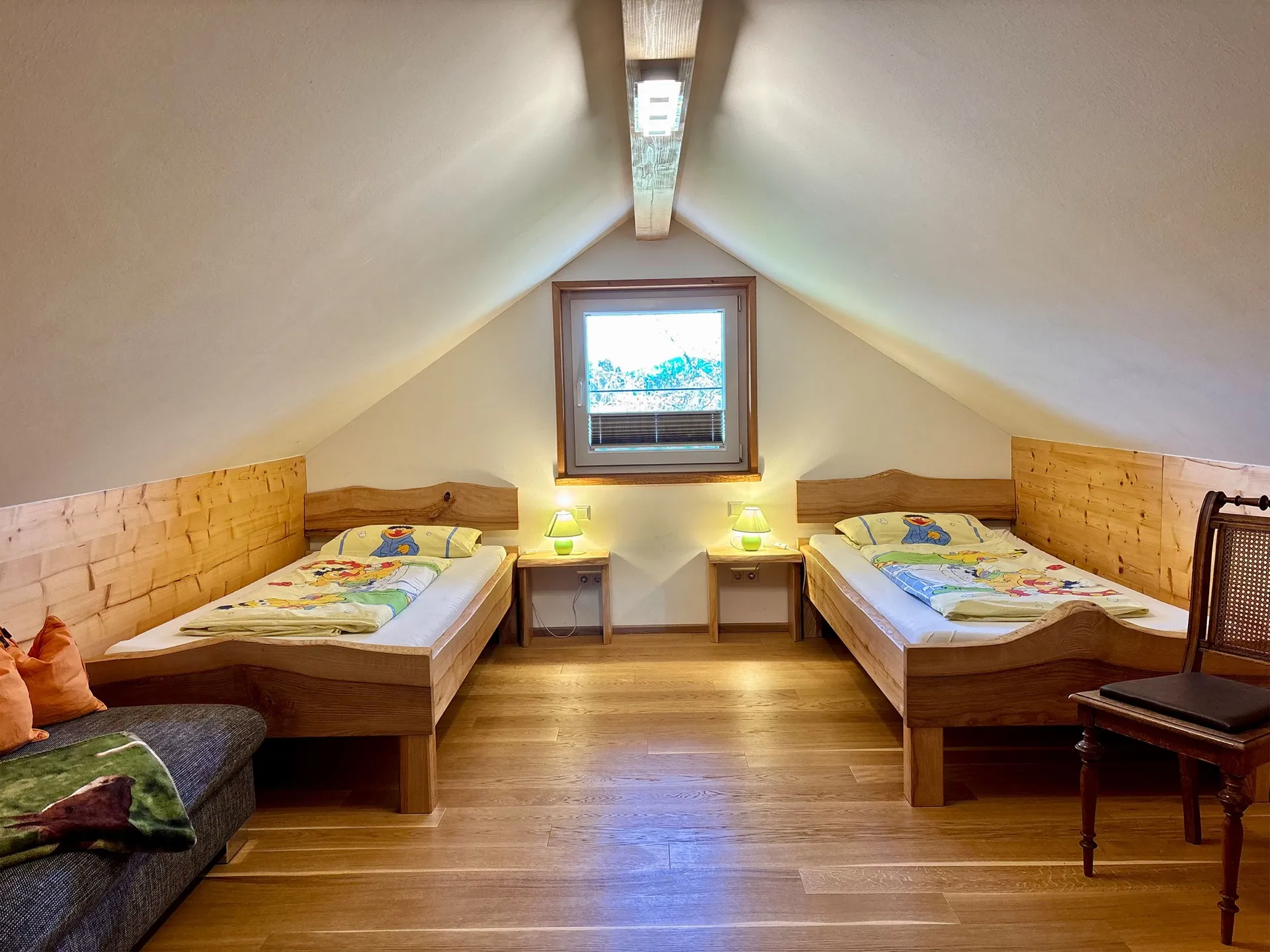 Schlafzimmer im Giebel